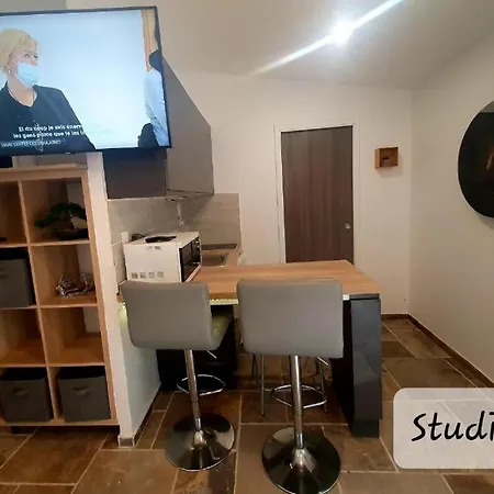 Moulin La Paille アパート